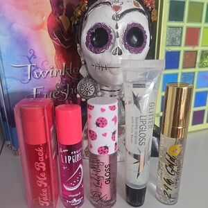 5 Piece Lip Gloss Bundle – Clear, Glitter, Pink & Coral – New